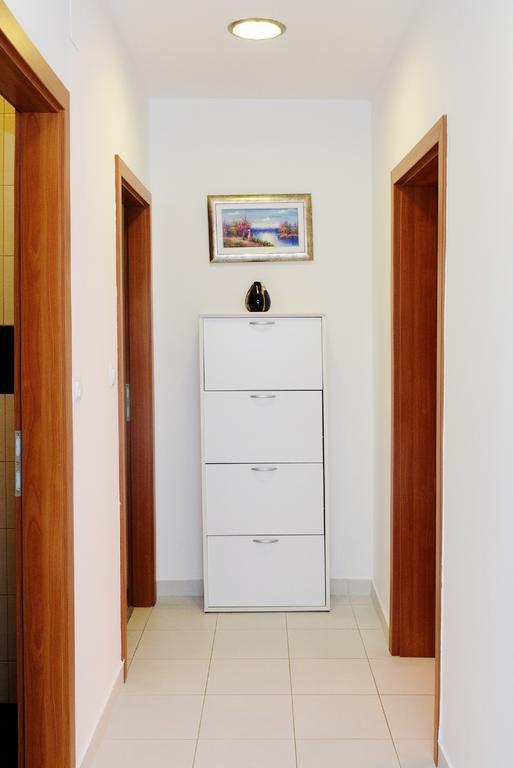 Apartments Slava Petricevic Podstrana Pokój zdjęcie