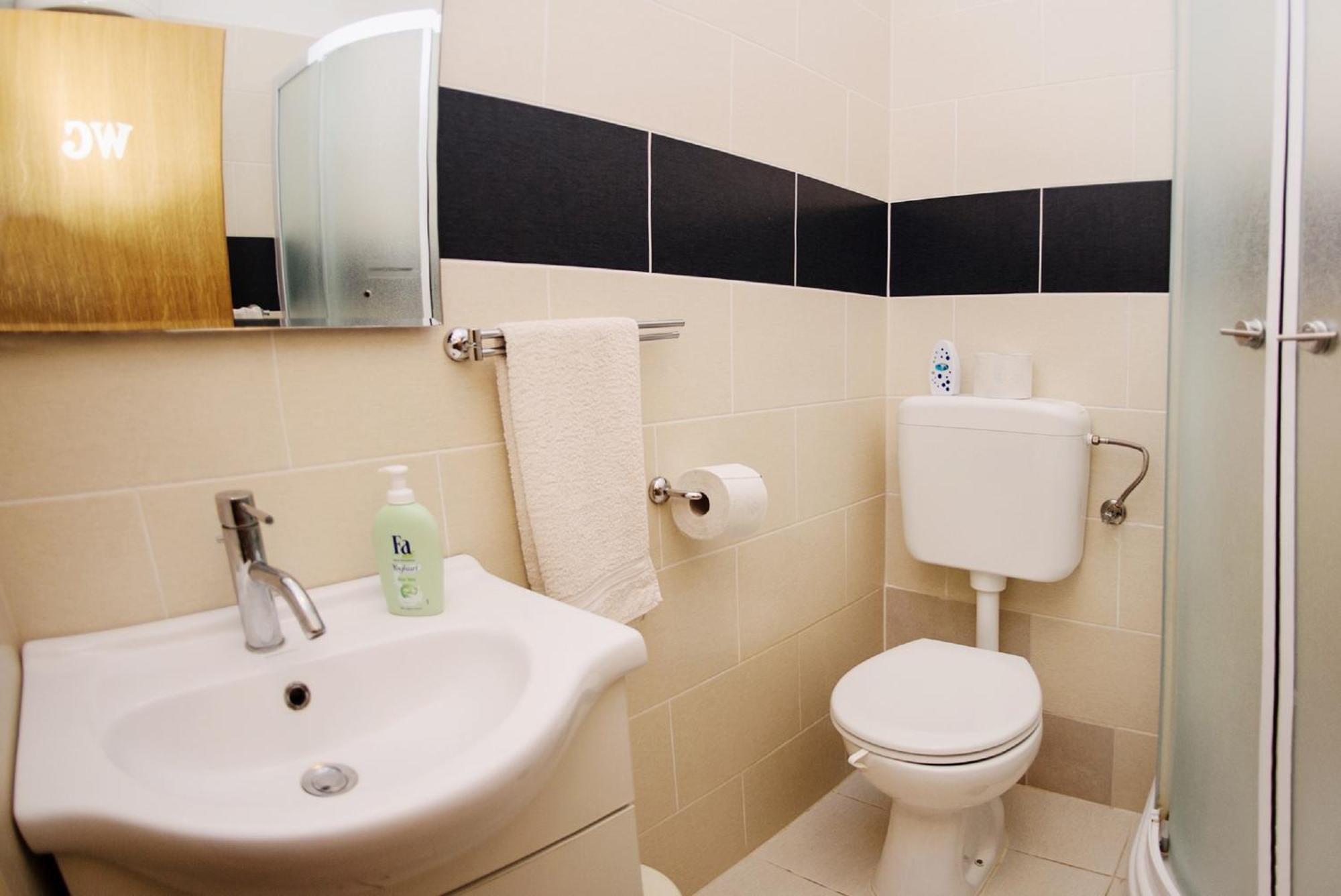 Apartments Slava Petricevic Podstrana Pokój zdjęcie